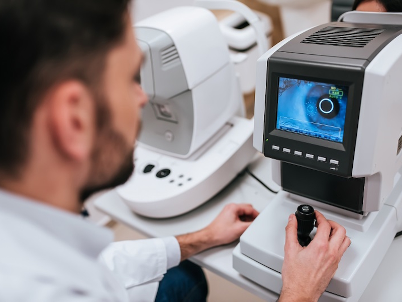 brilliant-vision-eye-michigan-retina-examination